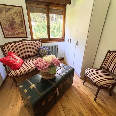 Llamas 度假居 利亚内斯